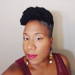 Meet your Posher, Diana